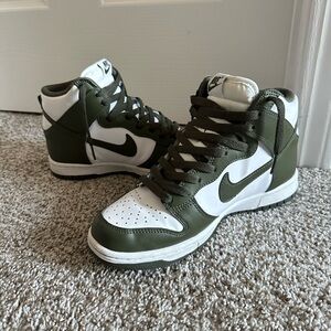 Nike Dunk High